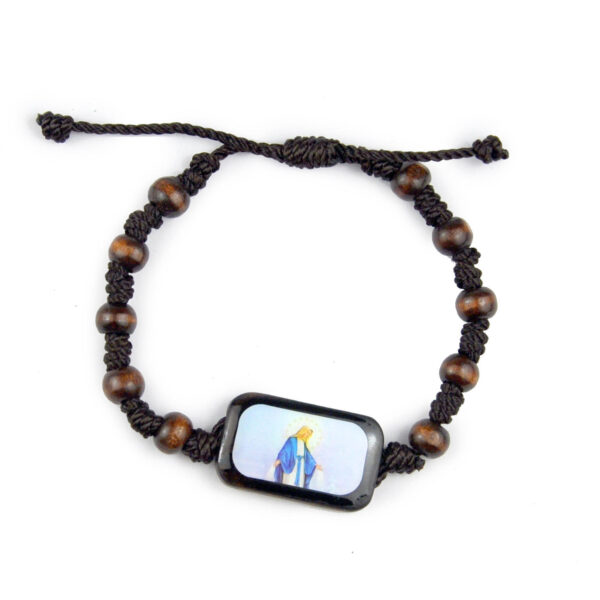 KOMI Natural Wooden Beaded Bracelet String Knotted Holy Family Charms Bracelets Adjustable Catholic String Bangles for Men Women