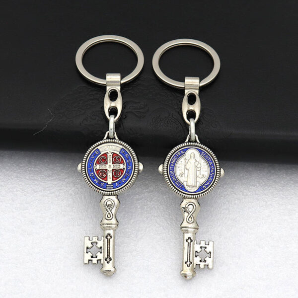 Hot Selling Saint Benedict Key Shaped Pendant Key Chain Jesus Crucifix Ring Holder Religious Trinket Metal Keychain