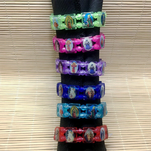 Hfed69c5127b04d60b20fd09d776ab2054 KOMI Colorful Acrylic Square Beaded Rosary Bracelet for Children Prayer Multi Color Watch Shape Elastic Bands Bracelets for Kids