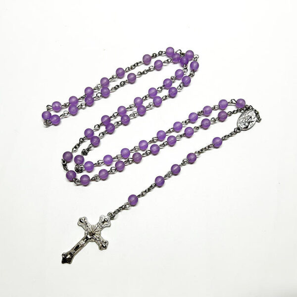 KOMI 2024 New Hot Selling 6mm 6mm Frosted Glass Bead Chain Cross Pendant Necklace