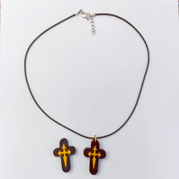 KOMI Hot Selling Wooden Cross Inlaid Metal Jesus Pendant Necklaces Wax Rope Drop with Wood Cross Necklaces for Men Women Gifts