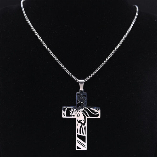 Stainless Steel Cross Jesus Pendant Necklace Men and Women Versatile Titanium Pendant Sweater Chain Guard Chain Accessories