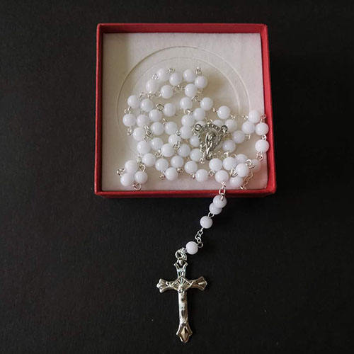 Komi 2023 Hot Sell Rosary Acrylic Beads Necklaces Religious Rosary Cross Necklace for Pary