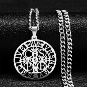 Komi Hot Selling Saint Benedict Pendant Necklace Women Men Stainless Steel Religious Necklace Jewelry