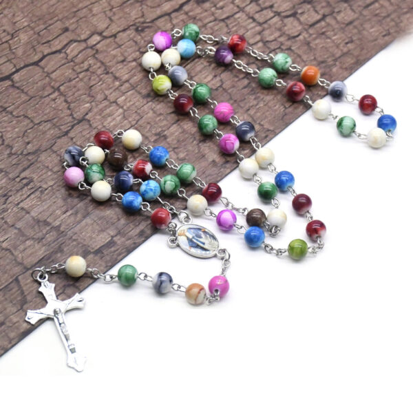 c8299c5d1846452fca8e4a811d91c300_He48a73dcf2ed412f886e6aace934631d0_avif=close&webp=close 8mm Colorful Rose Bead Rosary Alloy Cross Virgin Mary Pendant Christian Catholic Religious Jewelry Necklace