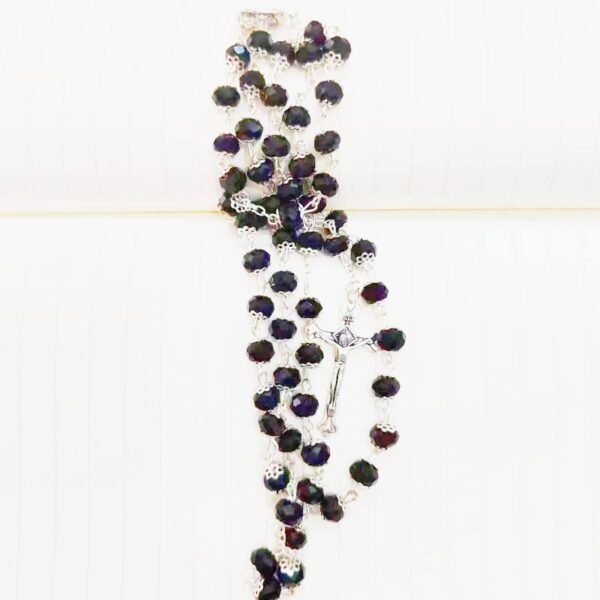 Komi Wholesale Religious Crystal Beads Rosary with Holy Soil Virgin Mary Jesus Cross Pendant Christian Prayer Rosary Necklace