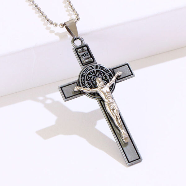 Hot Selling Zinc Alloy Crucifix Jesus Pendant Christian Week Prayer Jewelry Gifts Necklace for Man and Woman
