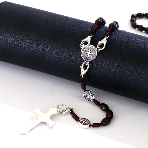 KOMi Christ Wooden Beads 6*8mm Rosary Bead Cross Pendant Necklaces Woven Rope Chain Necklace Religious Jewelry Accessories