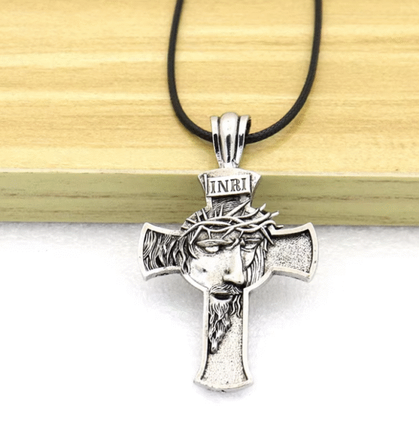 KOMI Vintage Figure Crucifix Pendant Necklace Keychain Jewelry Set Image Cross Religious Craft Gifts Car Accessories