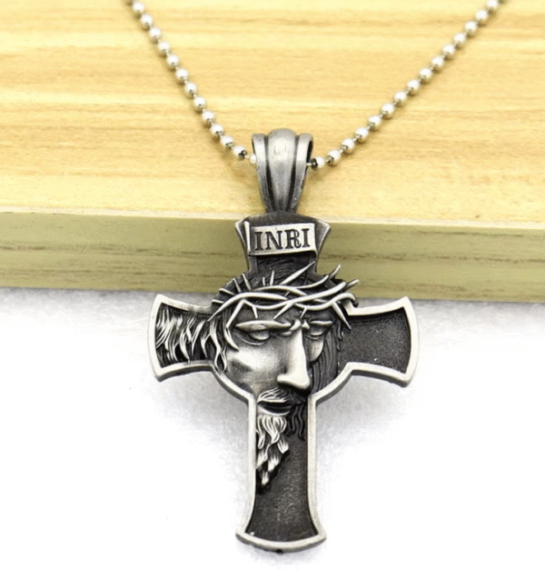 KOMI Vintage Figure Crucifix Pendant Necklace Keychain Jewelry Set Image Cross Religious Craft Gifts Car Accessories