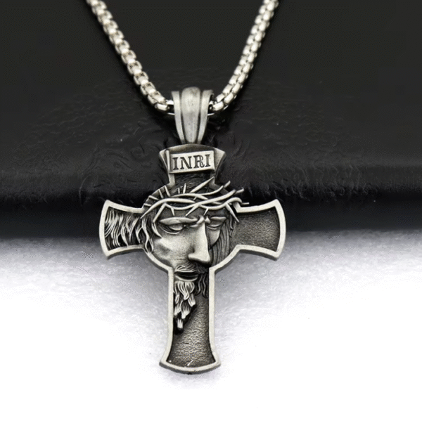 KOMI Vintage Figure Crucifix Pendant Necklace Keychain Jewelry Set Image Cross Religious Craft Gifts Car Accessories