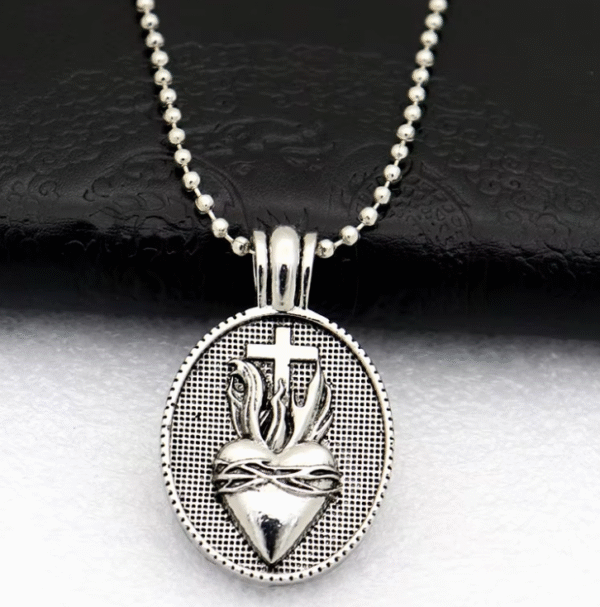 企业微信截图_20250822142915 KOMI Charm Pendant Vintage Metal Alloy Oval Shape Cross Heart Pendant for Jewelry Making Necklace Keychain Hanging Accessories