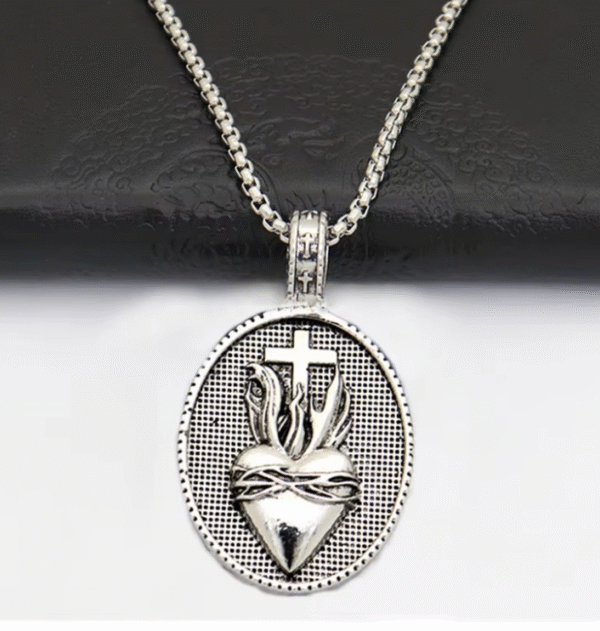 企业微信截图_20250822142939 KOMI Charm Pendant Vintage Metal Alloy Oval Shape Cross Heart Pendant for Jewelry Making Necklace Keychain Hanging Accessories