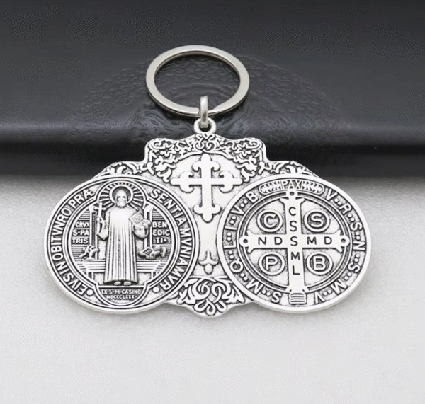 企业微信截图_20250823144931 KOMI 8.8cm*6.1cm St. Benedict Pendant Keychain Wholesale Religious Jewelry