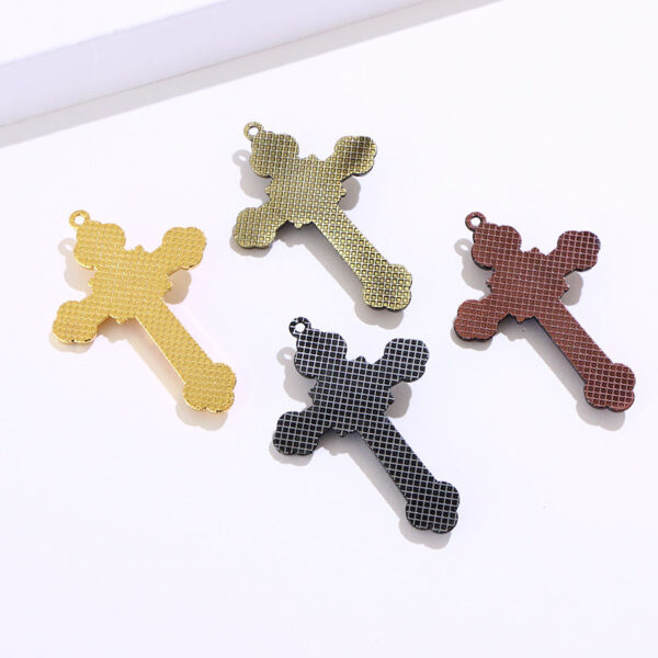 08f59e3e802ab46850e5569bed25e6b6_Hcd8e5c65474f4d1fb9d95fa8cec535c60_avif=close&webp=close 2024 New Style Religion Christian Fashion Jewelry Jesus Cross Pendant Necklaces for Men