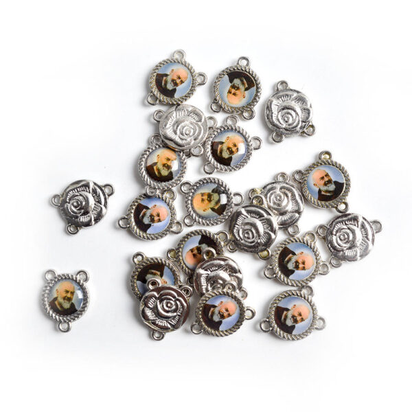 Rose Pendant Medallion Accessories Jesus Wooden Triangle Accessories Catholic Charm Religious Prayer Rosary DIY Manual Connector