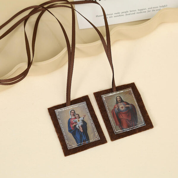 3132303512de479255d28b5b7c8bc65c_H31b761b9c3be49de82e392752a290124Y_avif=close&webp=close KOMI Handmade Holy Shroud Catholic Shoulder Blade Protector Pendant