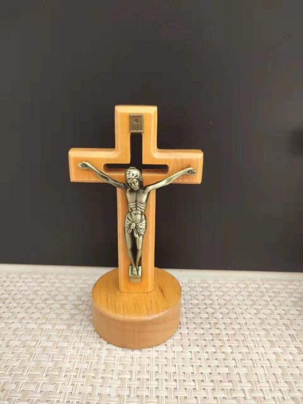 Religious Christian Standing Table Wooden Crucifix Cross Decoration Crafts for Baptism Birthday Home Church Decor Gifts