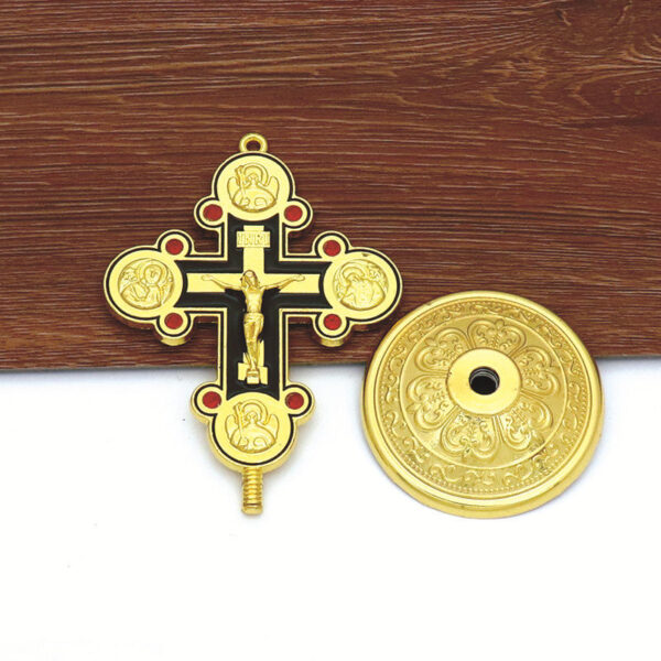 Hot Sale Cross Crafts Wholesale Jesus Christian Catholic Desktop Decoration Metal Religious Jewelry Crafts Ornaments
