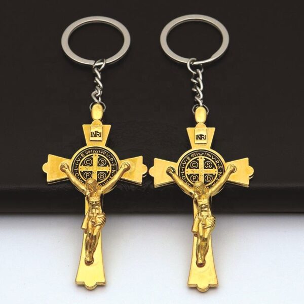 Wholesale Gold Plated St.Benedict Crucifix Cross Pendant Necklace Keychain Religious Jesus Cross Craft Gifts for Men
