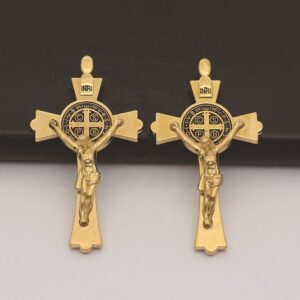 5195128fb947aaa9f23c49769d4cdb8e_Hf660b891e718430e91144b0b260ab2810_avif=close&webp=close Wholesale Gold Plated St.Benedict Crucifix Cross Pendant Necklace Keychain Religious Jesus Cross Craft Gifts for Men