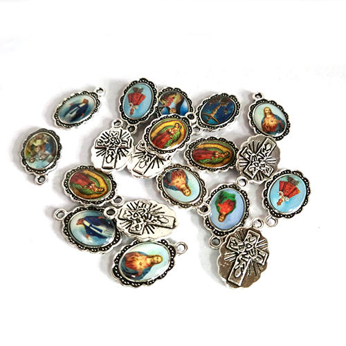 648b390292629566aeb27001dabda434_Hf7b8a05178e745eca5d93e4a5e24ca88f_avif=close&webp=close Komi Rosary Pendant Medal Accessories Jesus Alloy Cross Pendant Catholic Charm Religious DIY Handmade Jewelry