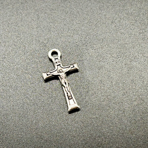 KOMI Anti Silver Zinc Alloy Jerusalem Jesus Cross Pendant for Jewelry Necklace Bracelet Accessories