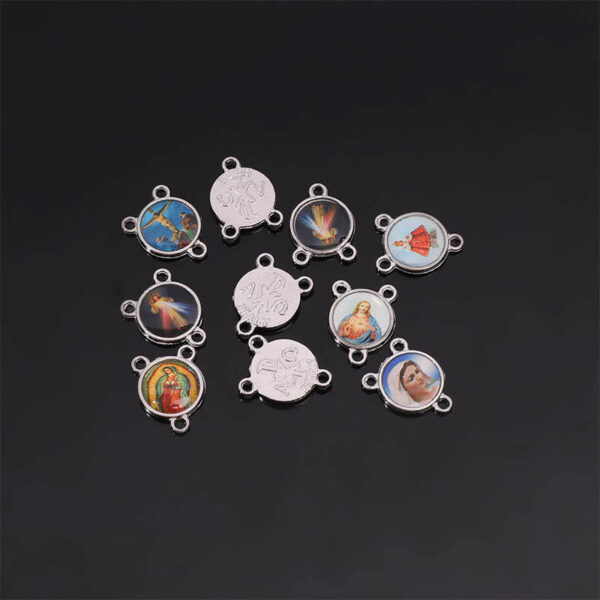 European and American Cross-border Hot Selling Religious Handicraft Alloy Cross Wholesale Die Casting Accessories