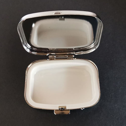 H3be463a606e1489b9ae900cfb88005f6x Komi Cross Rosary Pendant Accessories Jesus Alloy Cross Pendant with Base Box Packing