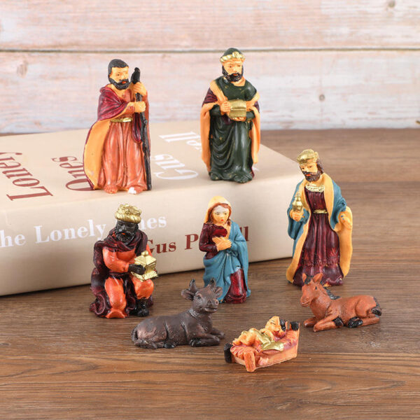 KOMI New Jesus Manger Decoration 8-piece Set of Religious Christmas Resin Crafts