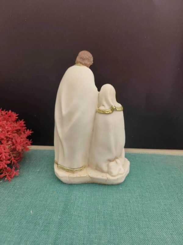 KOMI New Resin Holy Family Home Desk Decoration Gift Wholesale