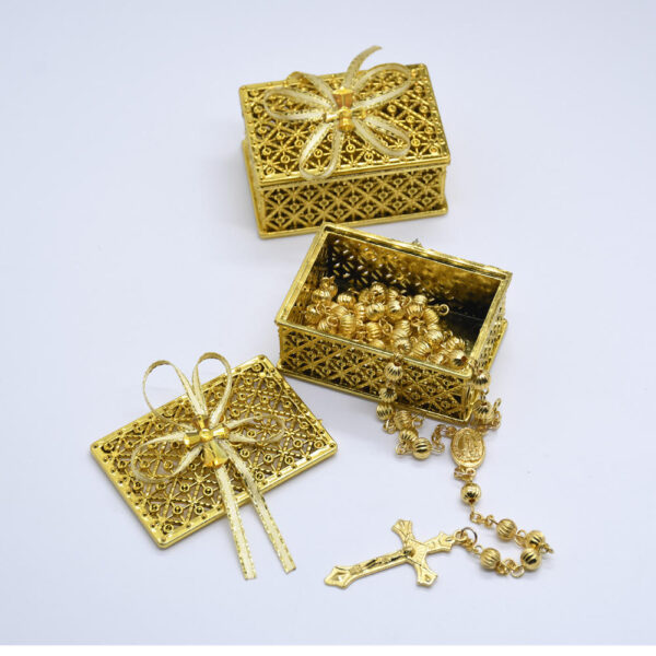 Hb9d1ffe801cd4ec3bf283d66239c231aB KOMI Religious Rosary Necklace Bracelet Gift Box Wedding Gift Box with Bow Cross Accessory Plastic Jewelry Box for Gifts Packing