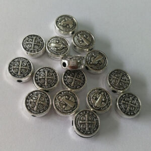 a55bfdf1764ffe46f99b53ed3a662f69_Hd5cf53d783094fe19c9d98daef4d345cG_avif=close&webp=close Alloy Cross Saint Benedict Beads Virgin Mary Beads Alloy Beaded Cross Bracelet Accessories