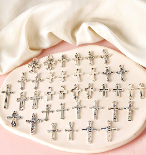 a6ed207a92098ccdd8b376f3fb898fc0_Hd355f8889f774e68b993384680716cf6G_avif=close&webp=close KOMI Cross Sweet Cool Rose love Figure with Hanging Hand-made Alloy DIY Accessories