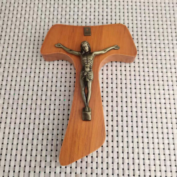 KOMI Hand-hold Crucifix Pendant Wood Jesus Cross Home Decoration Crafts Promotion Gifts Jewelry Accessories
