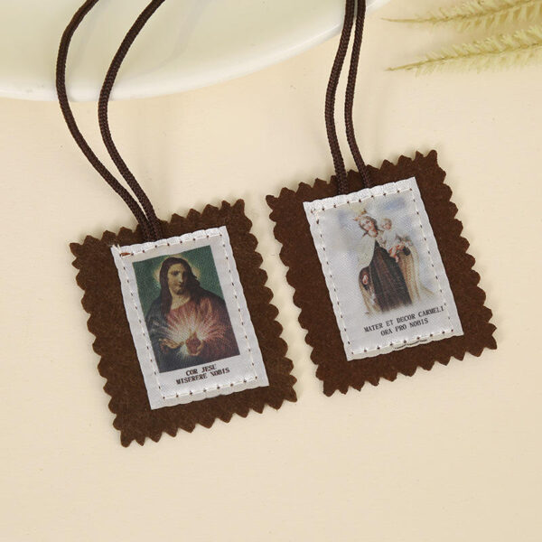 dea8fb155031d95defcf4efb41915ff7_H92016250d5c24f8fb24e2e090bcb78a1h_avif=close&webp=close KOMI Handmade Holy Shroud Catholic Shoulder Blade Protector Pendant Accessory Customized