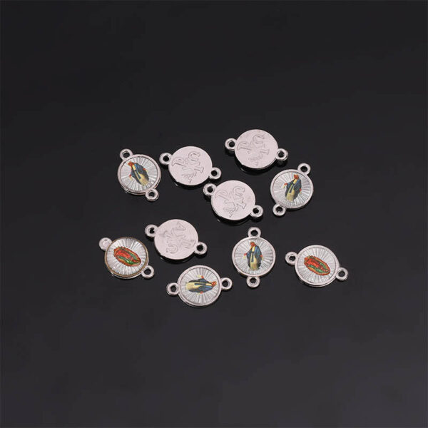 European and American Cross-border Hot Selling Religious Handicraft Alloy Cross Wholesale Die Casting Accessories