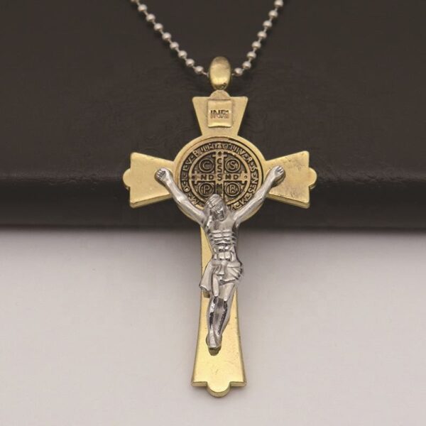 Wholesale Gold Plated St.Benedict Crucifix Cross Pendant Necklace Keychain Religious Jesus Cross Craft Gifts for Men