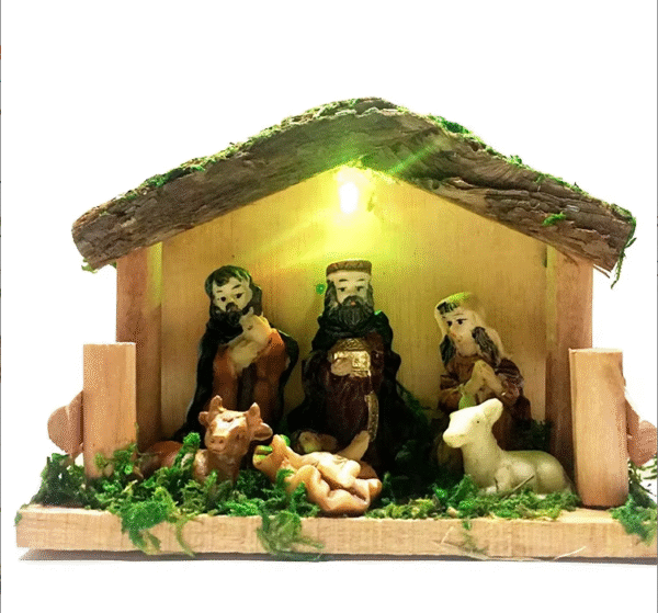 企业微信截图_20250902155031 KOMI New Design LED Light Color Resin Manger House Decoration Home Accessories