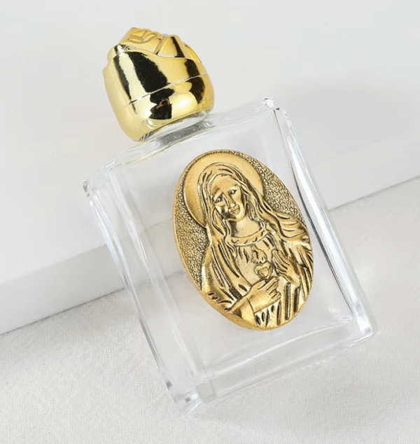 KOMI New Design Hot Selling Rosary Crystal Glass Alloy Water Bottle Container Ornaments