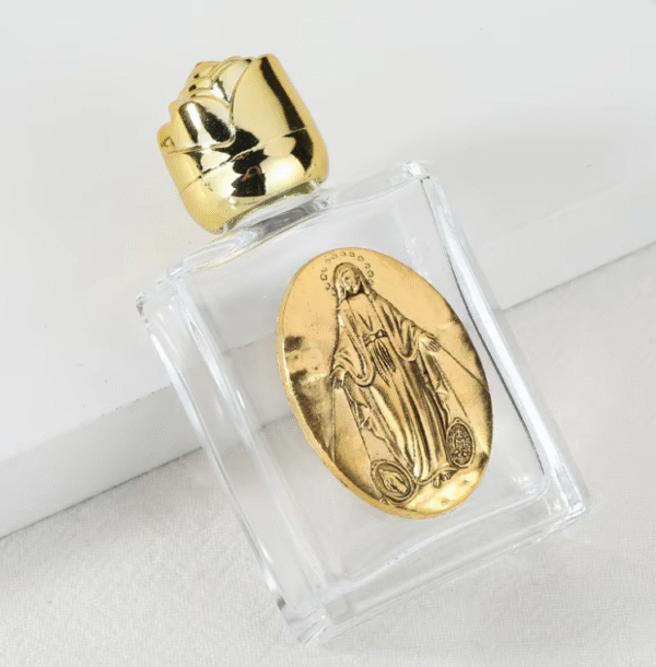 KOMI New Design Hot Selling Rosary Crystal Glass Alloy Water Bottle Container Ornaments